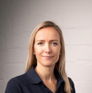 Dr. Chantel Niebuhr